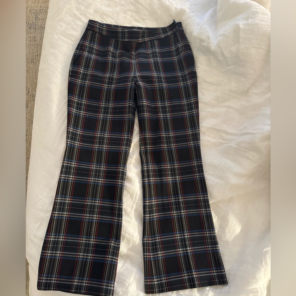 Zara Plaid kickflare pants size 4